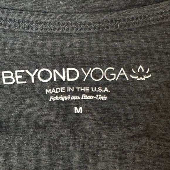 Beyond Yoga Bundle of 3 size Medium. Women's Black, Gray, and White Camisole Set - Picture 4 of 5
